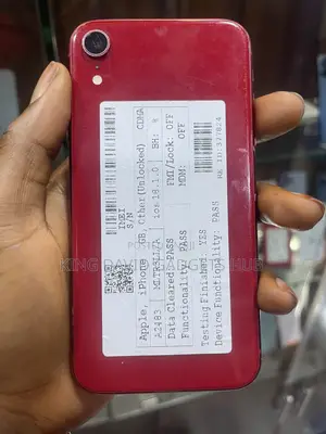 Apple iPhone XR 64 GB Red