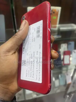 Apple iPhone XR 64 GB Red
