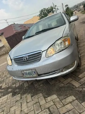 Toyota Corolla 2004 Silver
