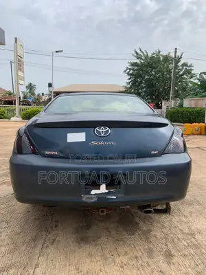 Toyota Solara 2004 Blue