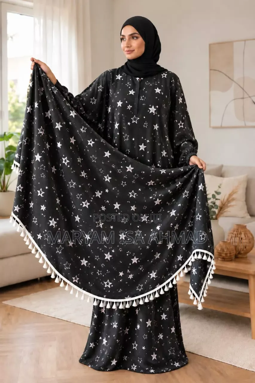 Modest Gown and Vail
