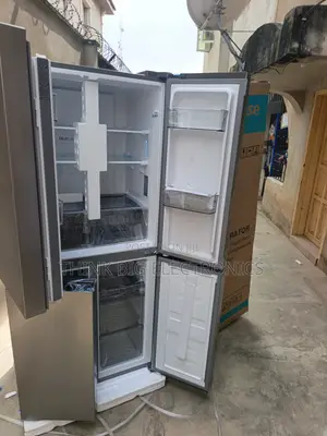 Hisense Premium Four Door Fridge Freezer