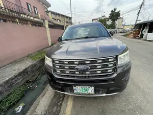 Ford Explorer 2017 Gray