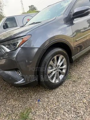 Toyota RAV4 2017