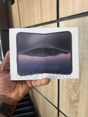 New Apple iPhone Duo 2 TB Black