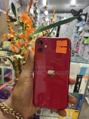 Apple iPhone 11 64 GB Red
