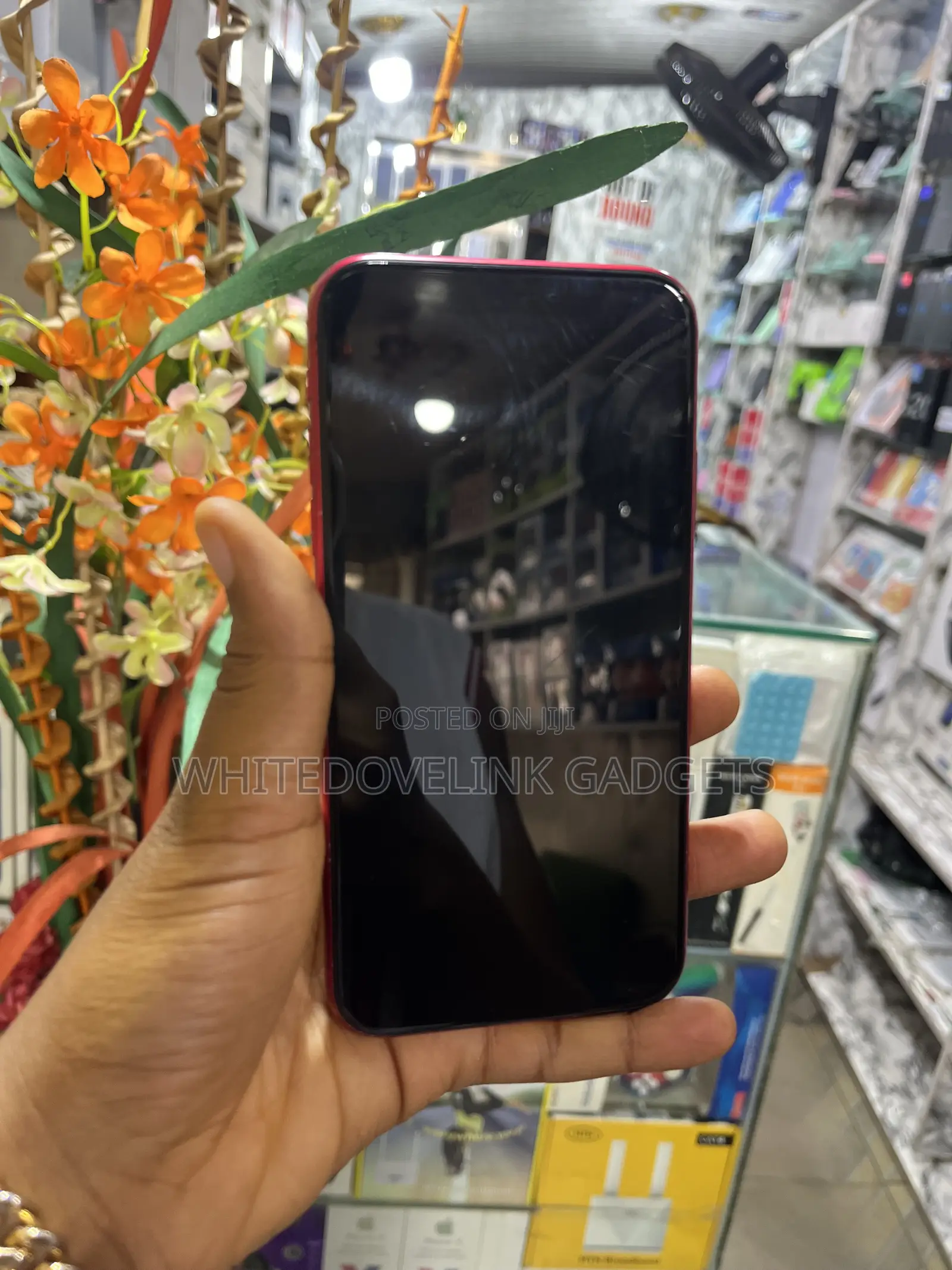 Apple iPhone 11 64 GB Red