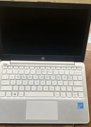 Laptop HP Stream Laptop 2GB Intel SSD 32GB
