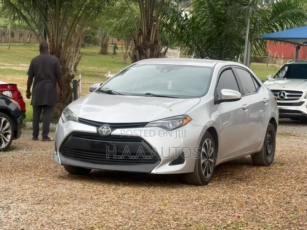 Toyota Camry 2017 Silver