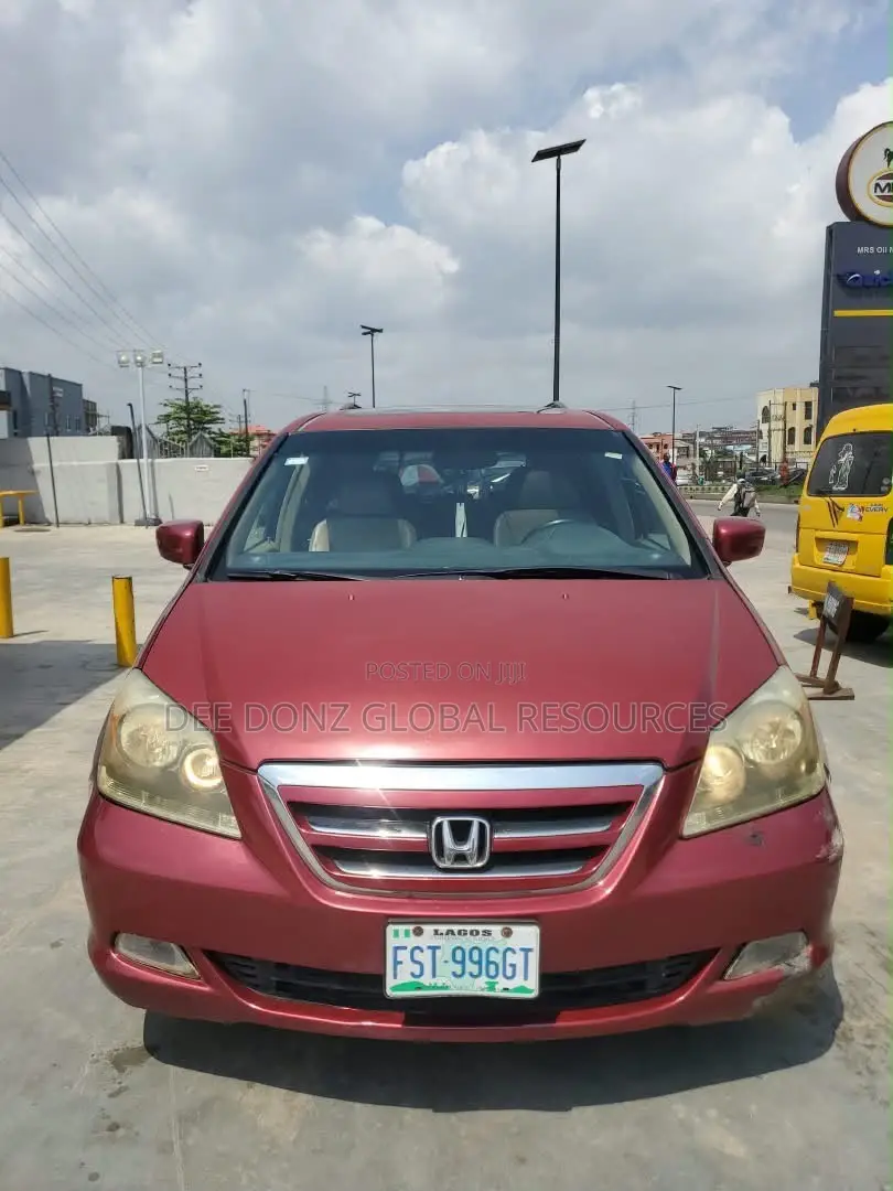 Honda Odyssey 2006 Red