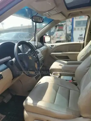 Honda Odyssey 2006 Red