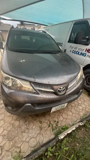 Toyota RAV4 2015 Gray