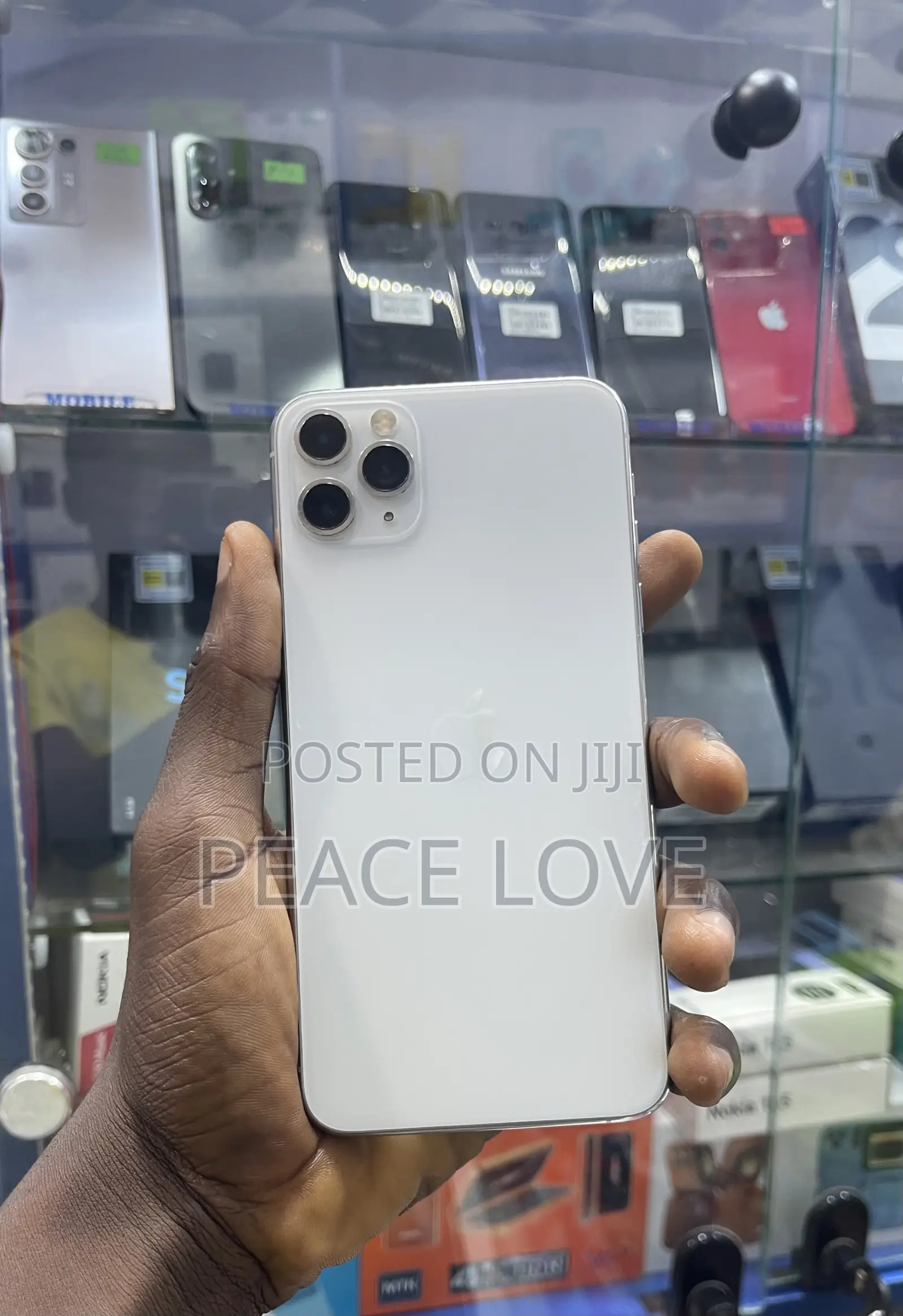 Apple iPhone 11 Pro Max 64 GB White