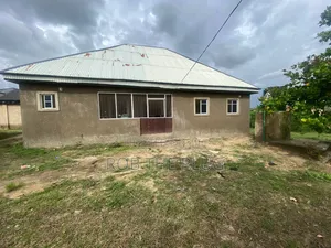Furnished 2bdrm Bungalow in Kiami for sale