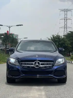 Mercedes-Benz C300 2016 Blue