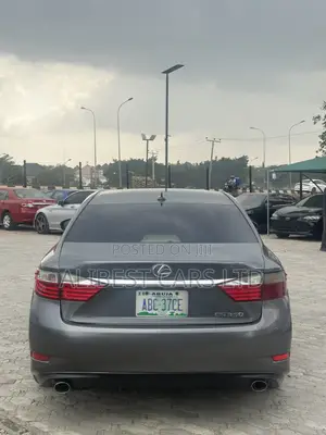 Lexus ES 2014 Gray