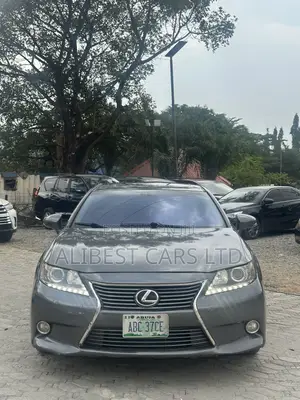 Lexus ES 2014 Gray