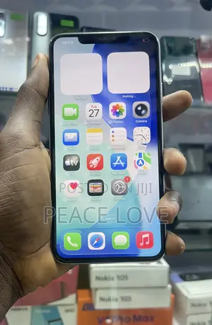 Apple iPhone 11 Pro Max 64 GB White