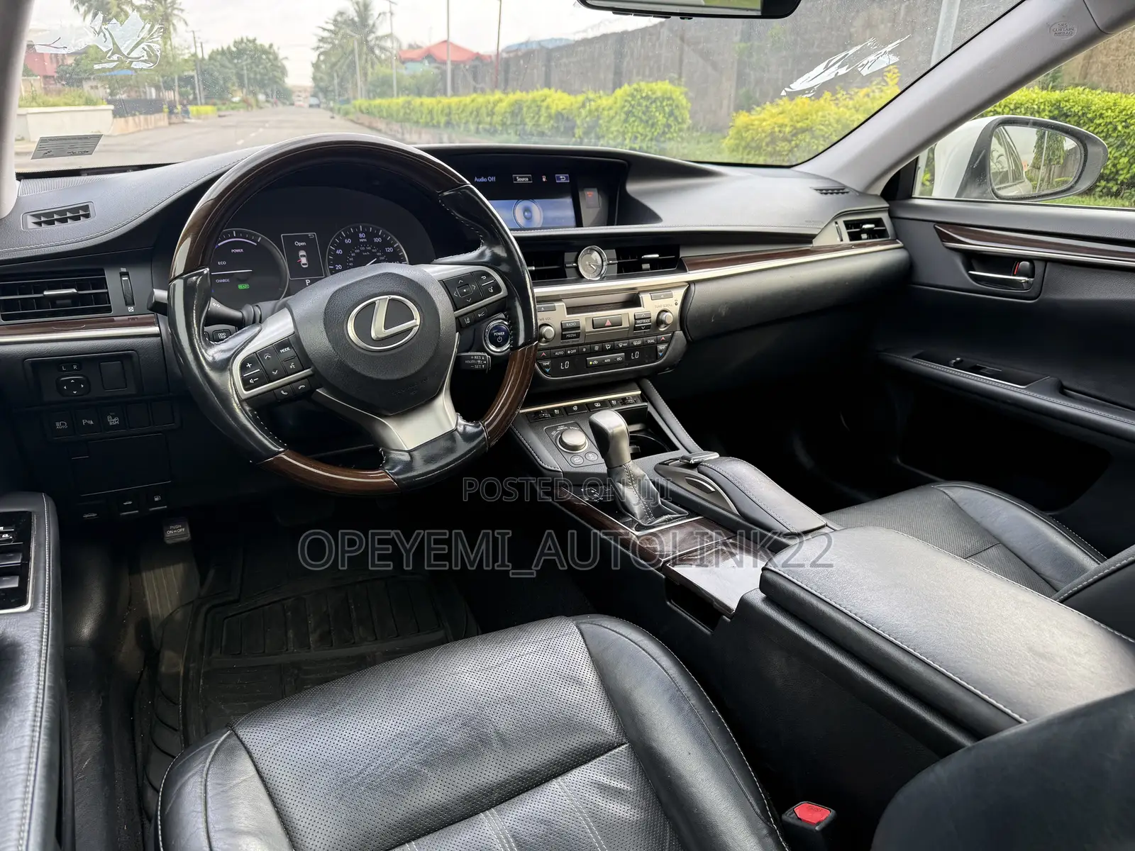 Lexus ES 300H FWD 2016 Silver