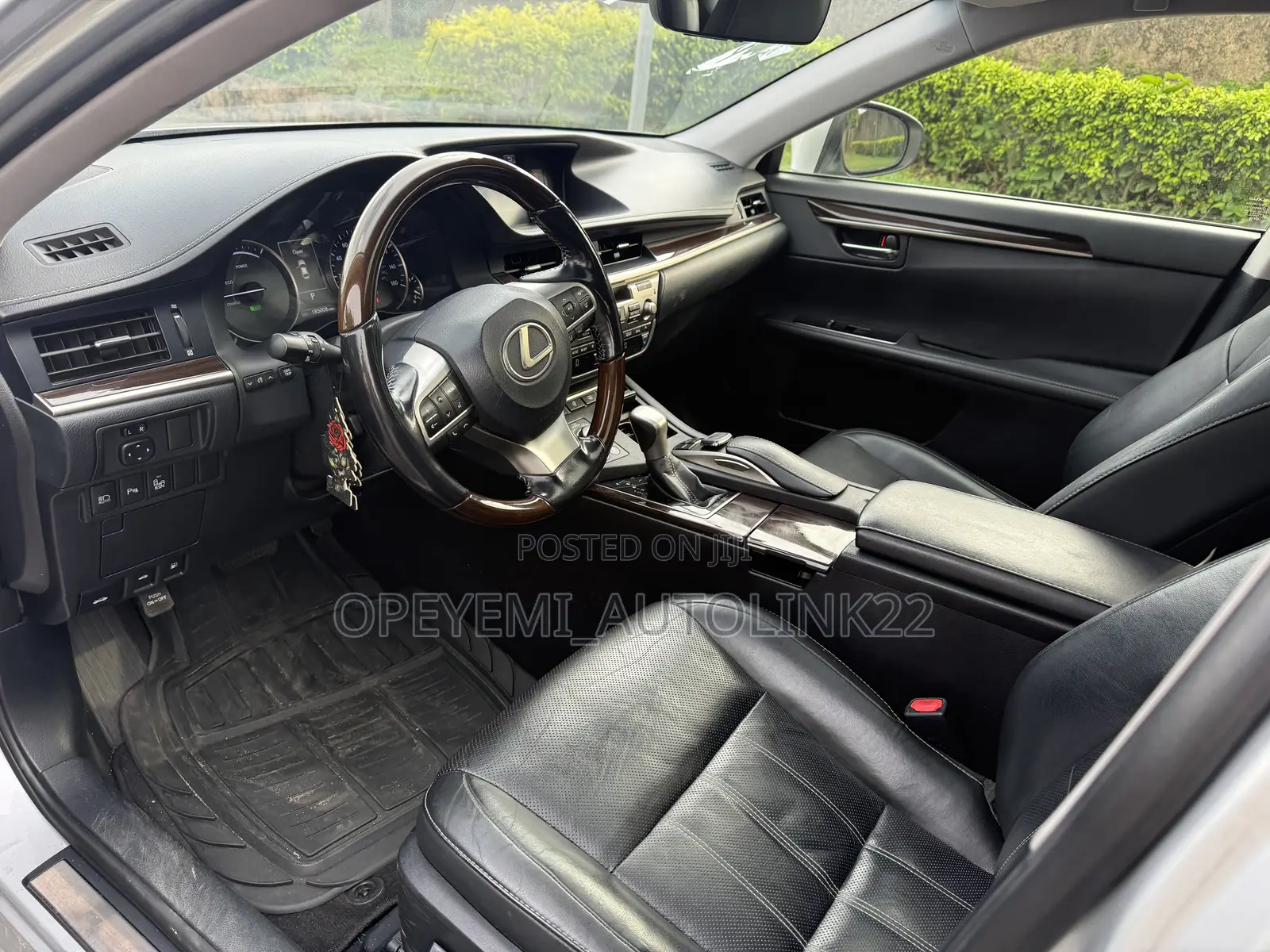 Lexus ES 300H FWD 2016 Silver