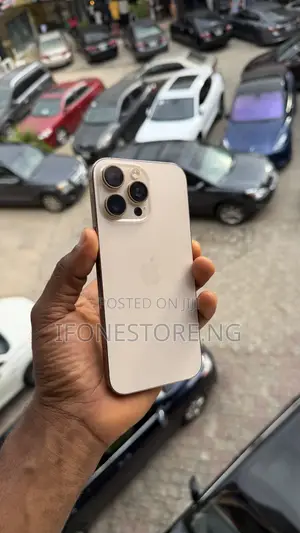 Apple iPhone 16 Pro Max 512 GB Gold