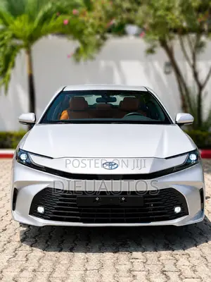 New Toyota Camry LE 2026 Silver