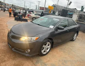 Toyota Camry 2012 Gray