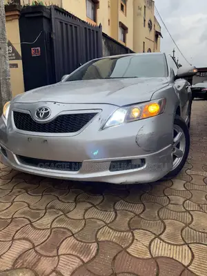 Toyota Camry SE V6 4dr Sedan (3.5L 6cyl 6AM) 2009 Silver