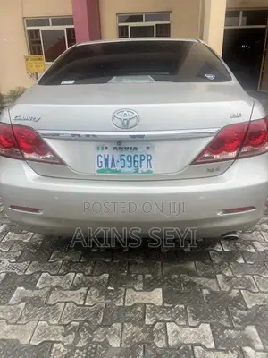 Toyota Camry 2.4 XLE 2008 Gold