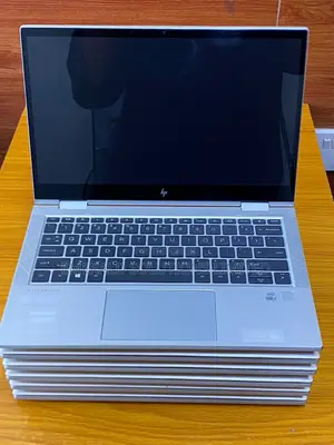 Laptop HP EliteBook 830 G7 8GB Intel Core i7 SSD 256GB