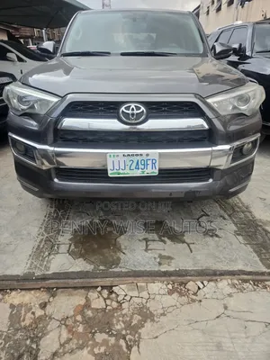 Toyota 4-Runner SR5 4WD 2010 Gray