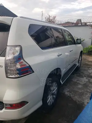 Lexus GX 2015 White