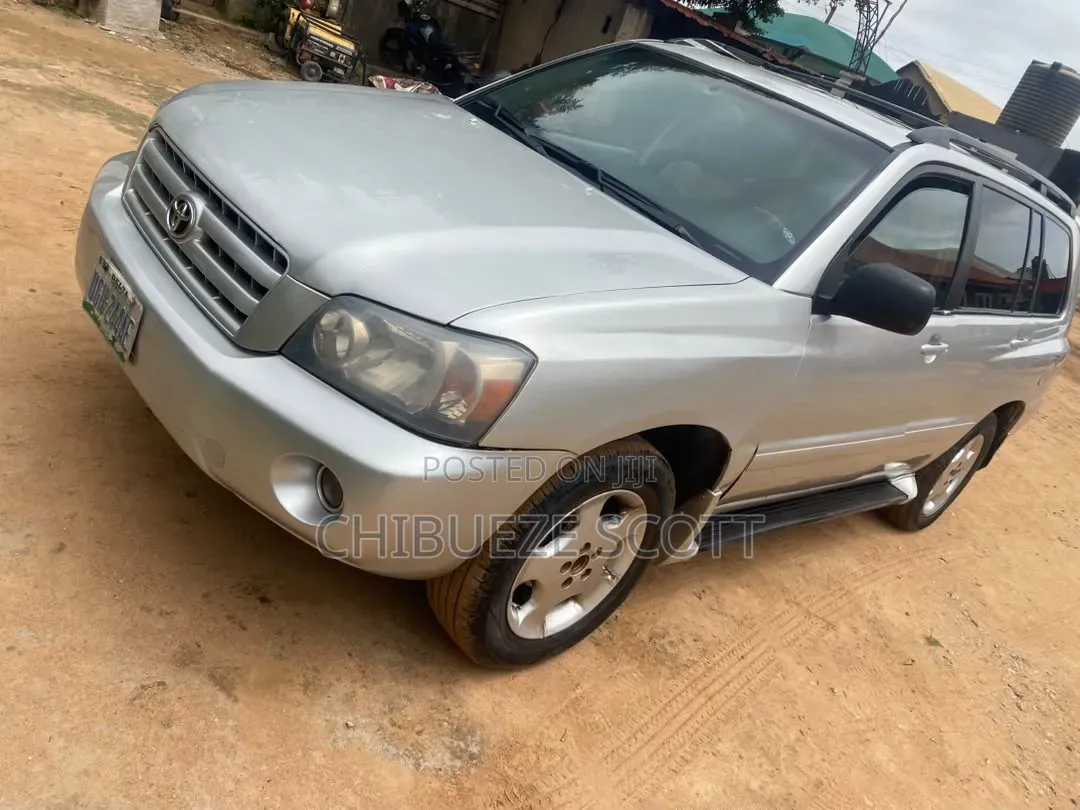 Toyota Highlander 4x4 2005 Silver
