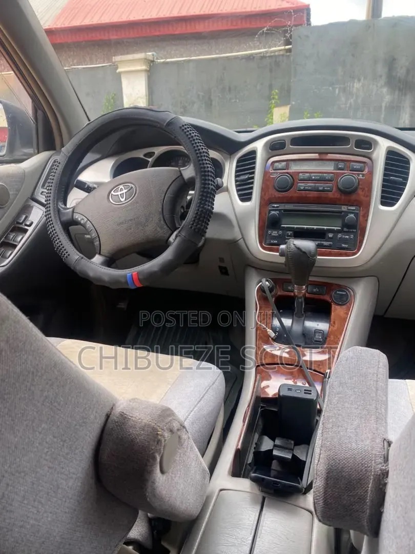 Toyota Highlander 4x4 2005 Silver