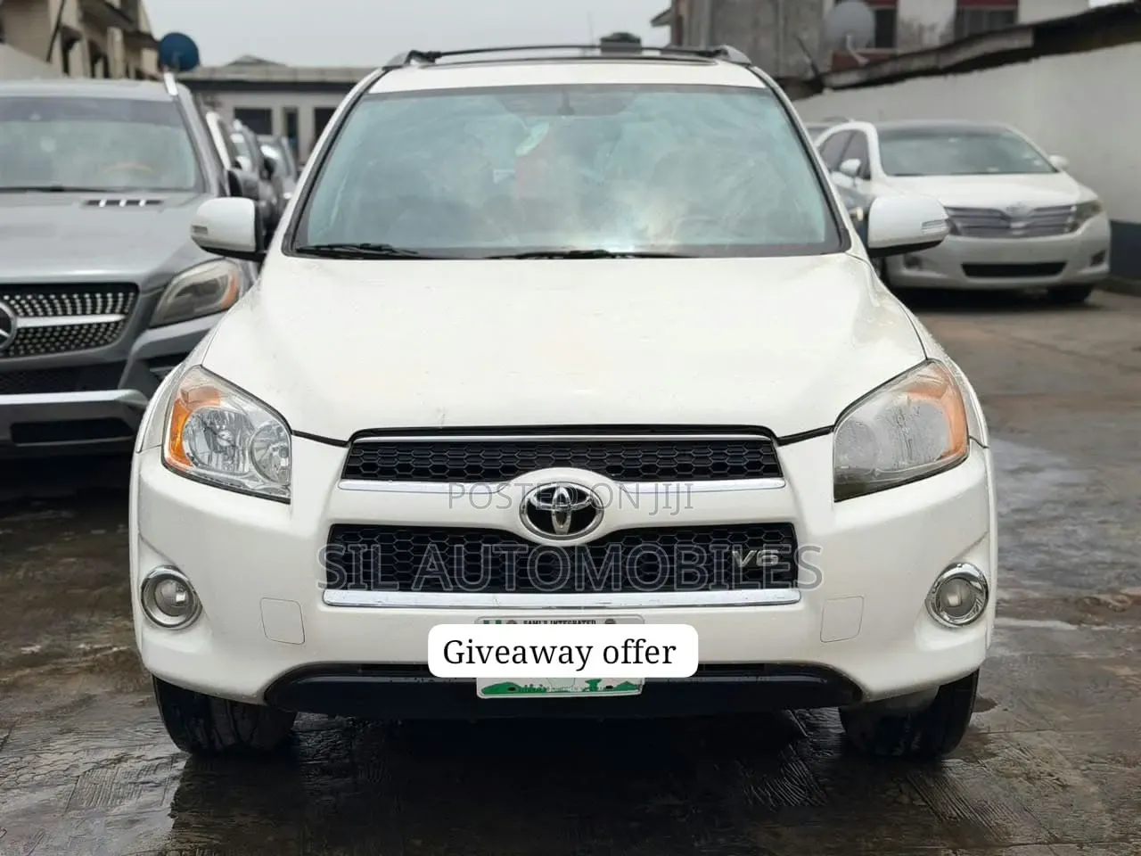Toyota RAV4 3.5 Limited 2011 White
