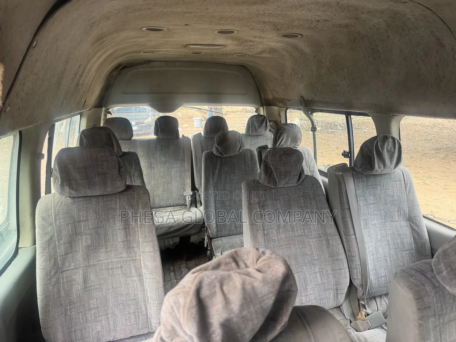 Toyota HiAce 2010 White