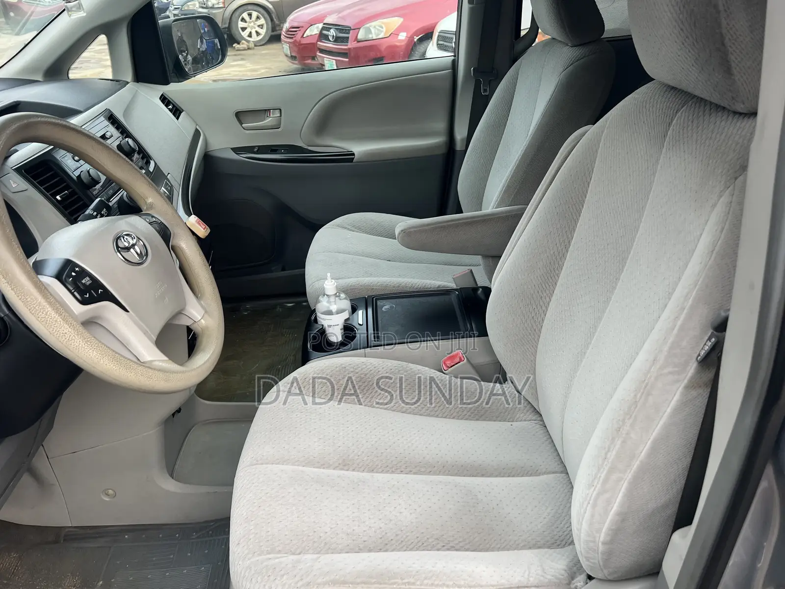 Toyota Sienna 2014 Silver