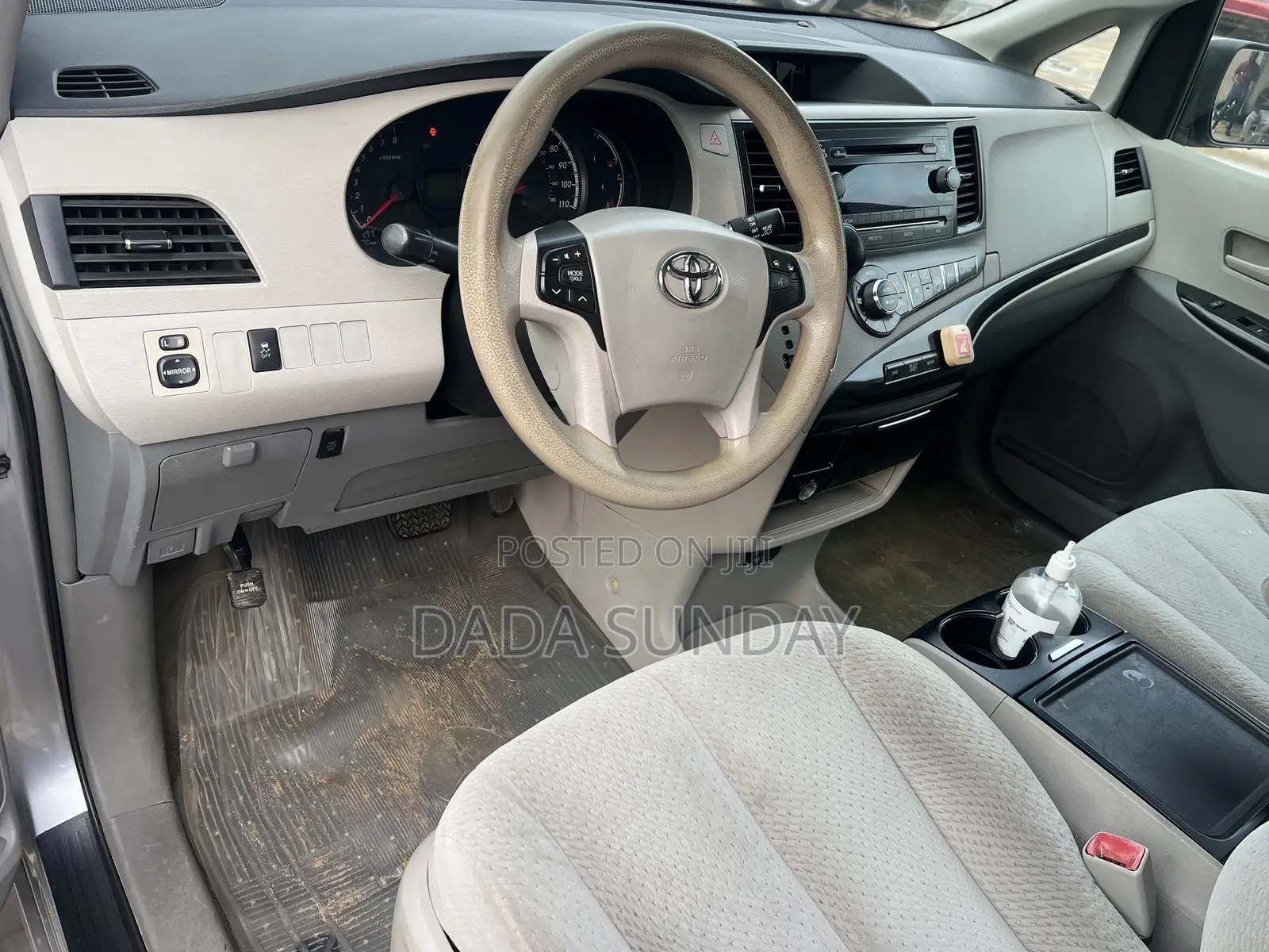 Toyota Sienna 2014 Silver