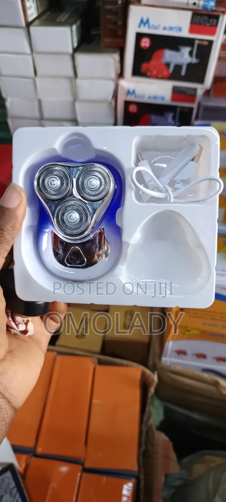 Three Headed Mens Shaver - 5v/5w