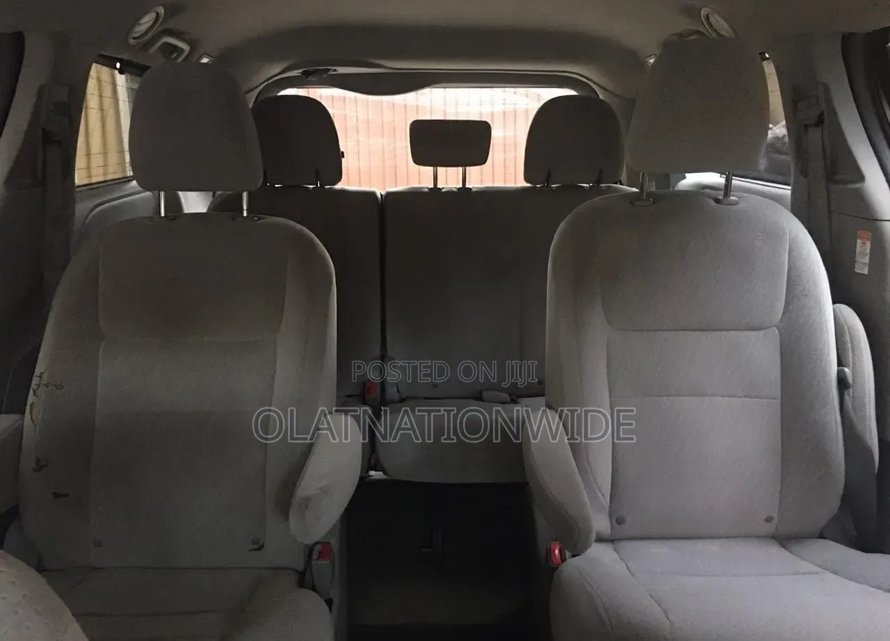 Toyota Sienna 2017