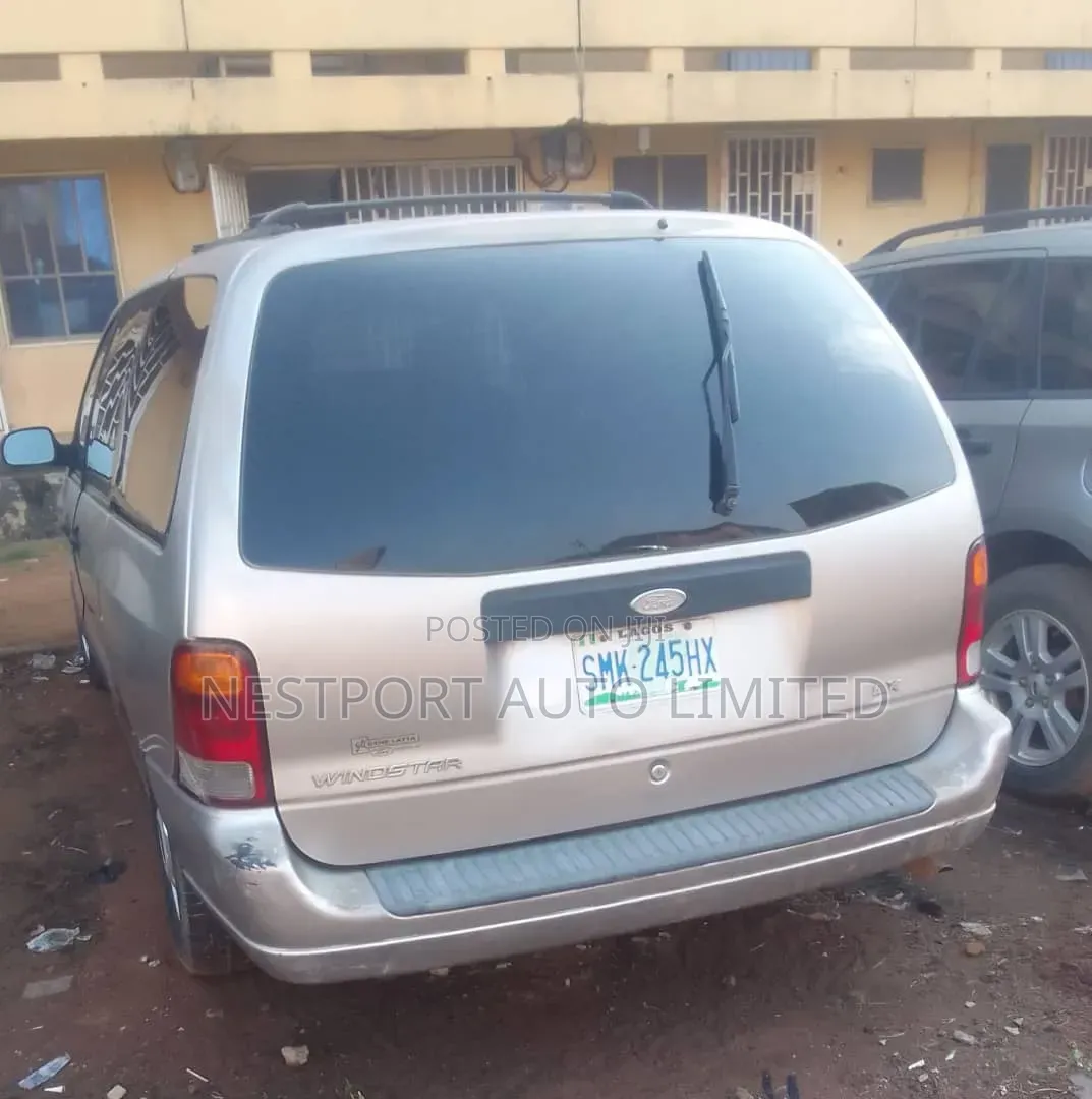 Ford Windstar 3.0 2002 Silver