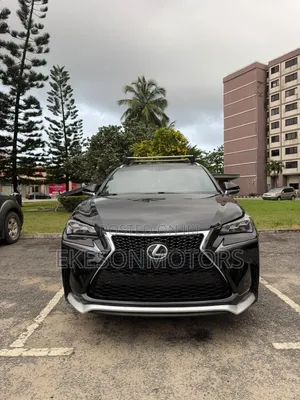 Lexus NX 200t FWD 2017 Black