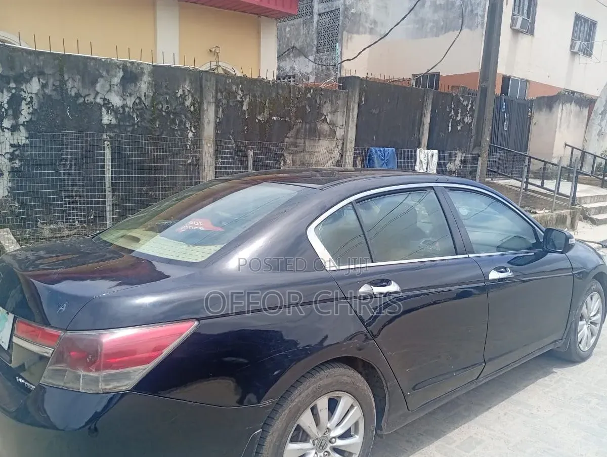 Honda Accord 2012 Black