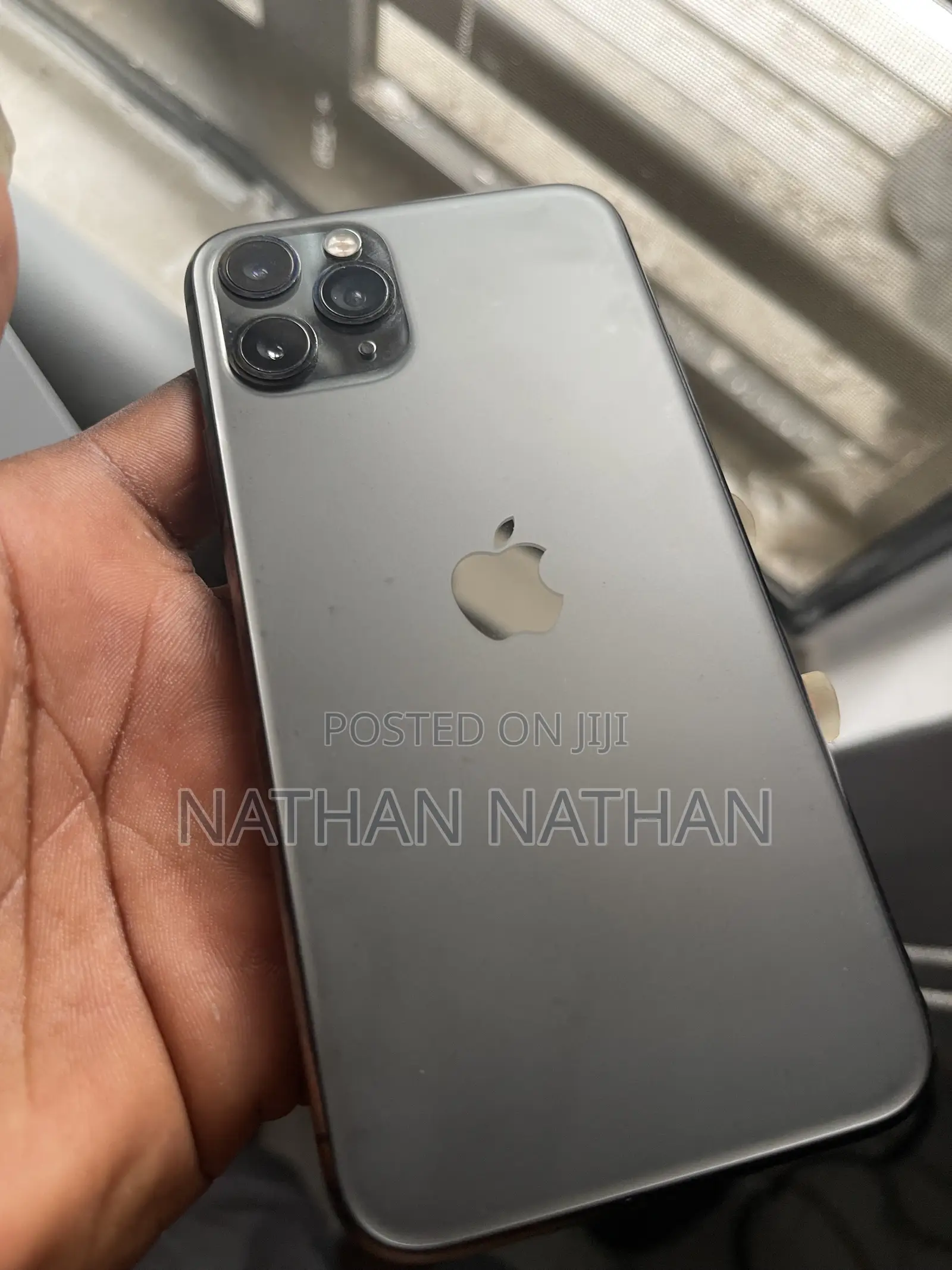 Apple iPhone 11 Pro 64 GB Gray