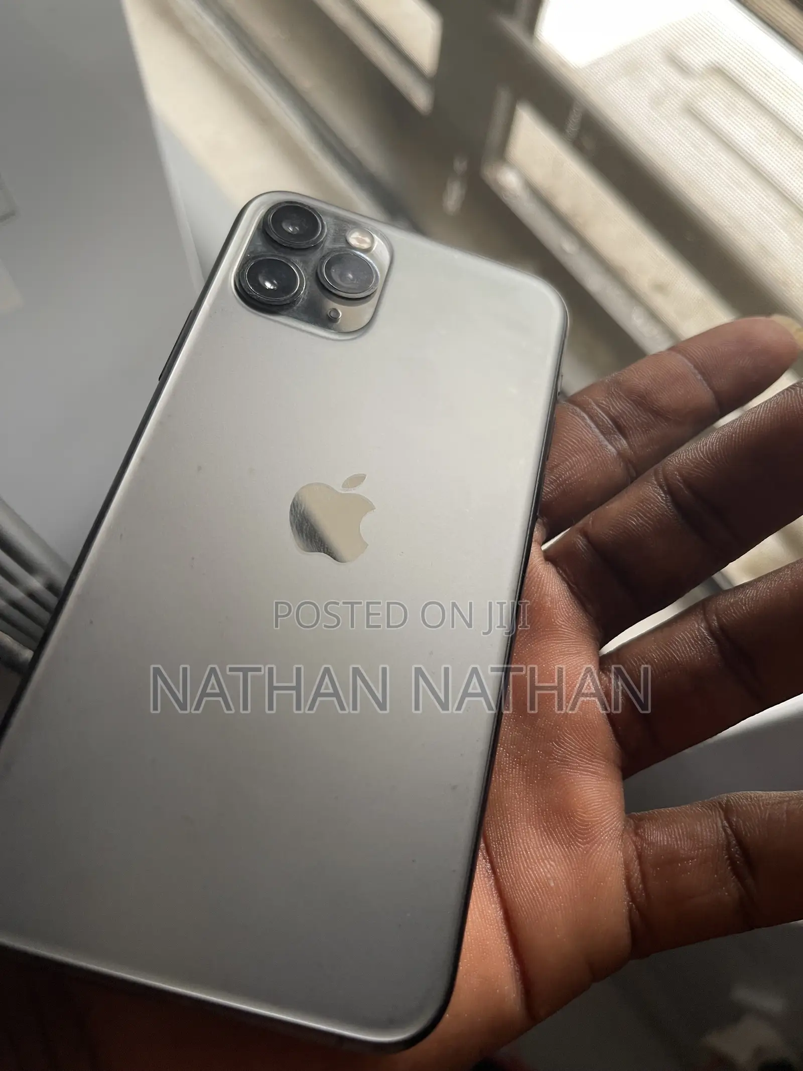 Apple iPhone 11 Pro 64 GB Gray