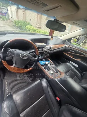 Lexus LS 460 AWD 2016 Black
