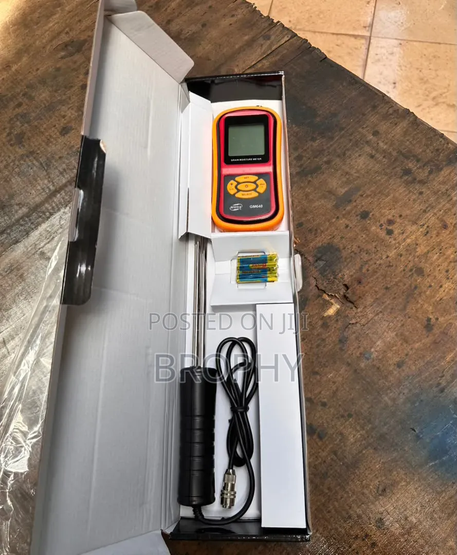 Digital Benetech Moisture Meter