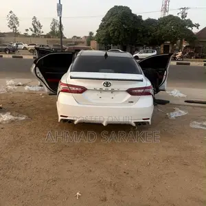 Toyota Camry 2020 White