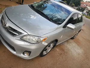 Toyota Corolla 2013 Silver