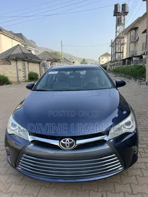 Toyota Camry LE 4dr Sedan (2.5L 4cyl 6A) 2015 Blue